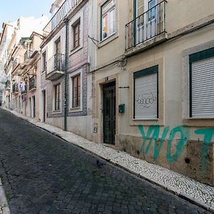 Feels Like Home Bica Charming Flat
